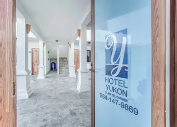 Hotel Yukon hotel thumbnail 3