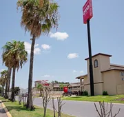 OYO Hotel McAllen Airport South hotel detail image 5