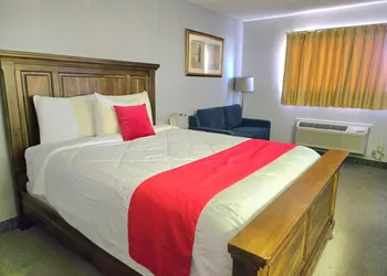 American Inn hotel thumbnail 5