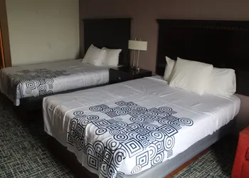 Pier Inn hotel thumbnail 4