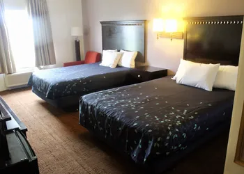 Pier Inn hotel thumbnail 5