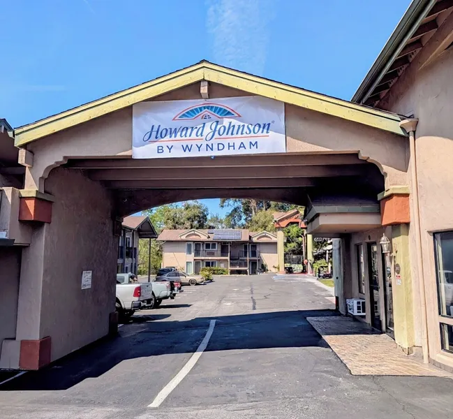 Olive Tree Inn & Suites, a Howard Johnson by Wyndham hotel detail image 2