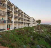 Beacher's Lodge Oceanfront Suites hotel detail image 5