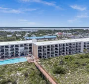 Beacher's Lodge Oceanfront Suites hotel detail image 7