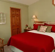 Lake Lucerne Resort & Ranch hotel detail image 4