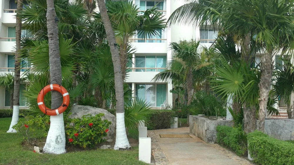 Apartment Solymar Cancun Beach hotel detail image 2