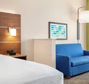 Holiday Inn Express & Suites Austin North - Pflugerville by IHG hotel detail image 7