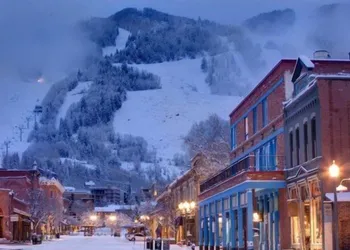 Aspen Ritz Carlton 3 Bed hotel thumbnail 3