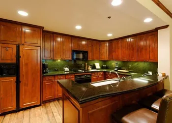 Aspen Ritz Carlton 3 Bed hotel thumbnail 6