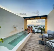 Hive Cancun by G Hotels hotel detail image 3