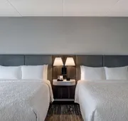 Hampton Inn & Suites by Hilton Burlington Toronto hotel detail image 4