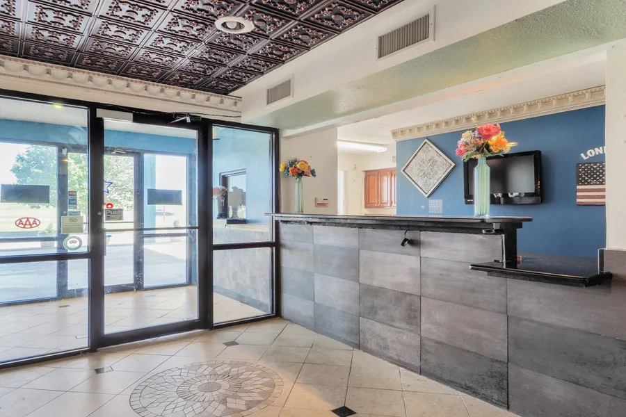 Lonestar Inn & Suites Erick OK - Hwy 40 BY OYO hotel detail image 6