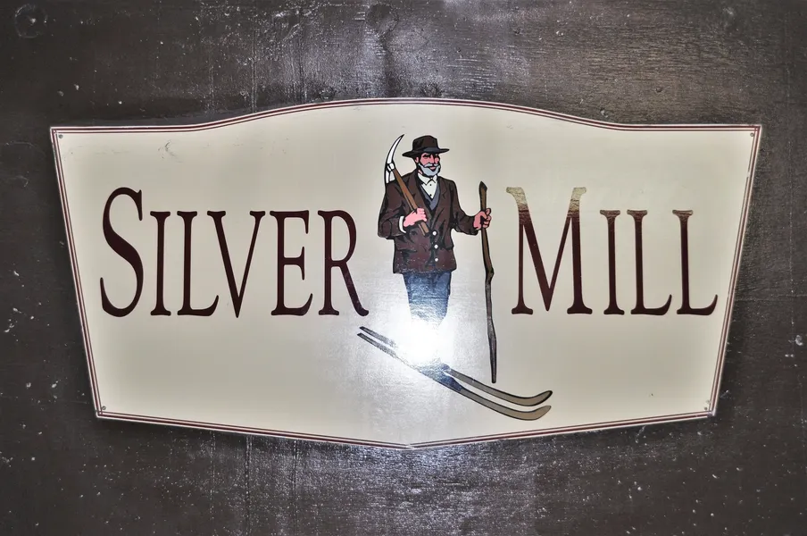 Silvermill 2 Bedroom 2 Bath B hotel detail image 2