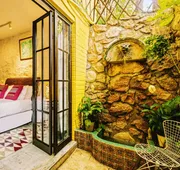 Villa Lola - an Adults Only Bed & Breakfast hotel detail image 7