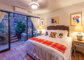 Villa Lola - an Adults Only Bed & Breakfast hotel thumbnail 8