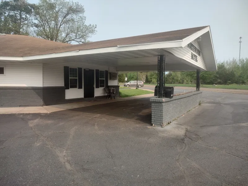Northwoods Motels hotel detail image 2