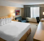 Hampton Inn by Hilton Montreal East Anjou hotel detail image 4