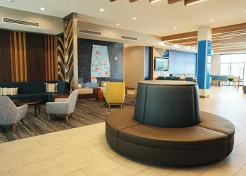 Holiday Inn Express & Suites McCalla - Birmingham West hotel thumbnail 2