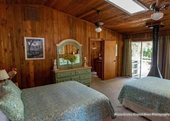 Riverfront Treetop Bungalow hotel thumbnail 3
