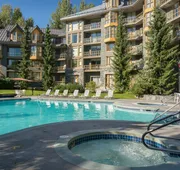 Whistler Cascade Lodge hotel detail image 3