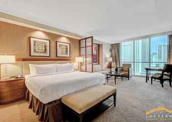 MGM Signature hotel thumbnail 8