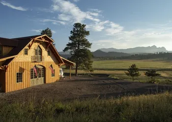 Navajo Peak Lodge hotel thumbnail 4