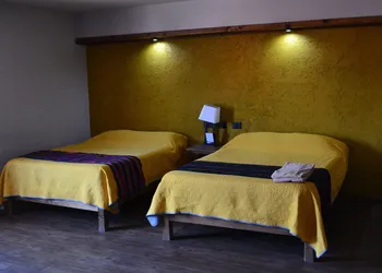 Santa Cruz Plus hotel thumbnail 3