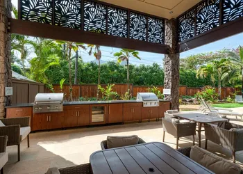Hanalei Colony Resort J3 - steps to the sand oceanfront views all around! hotel thumbnail 8
