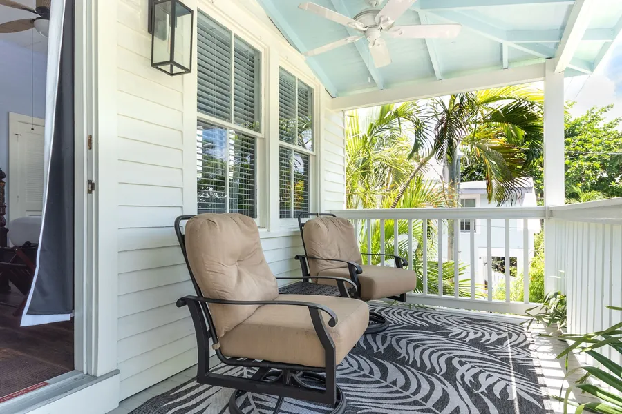 The Porch on Frances Inn hotel detail image 6
