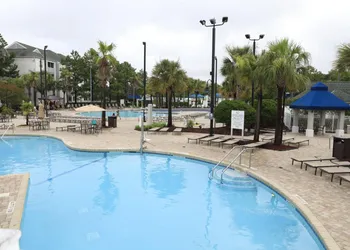 Unit at the Sheraton Broadway Plantation hotel thumbnail 5