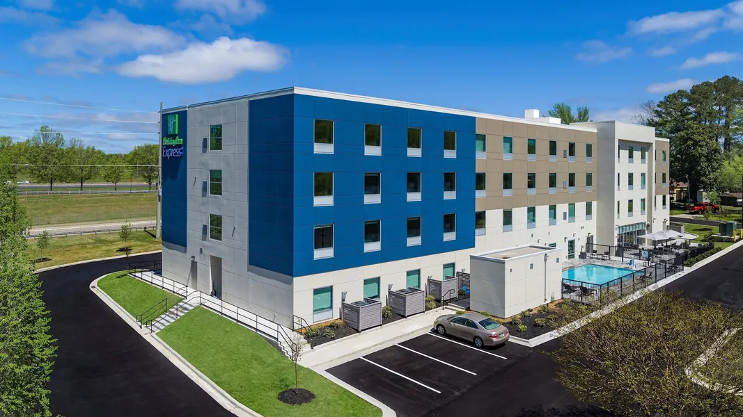 Holiday Inn Express Huntsville Space Center by IHG hotel detail image 6