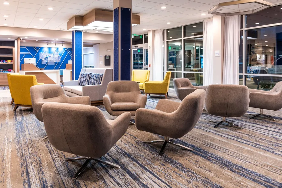 Holiday Inn Express & Suites Charlottesville by IHG hotel detail image 2