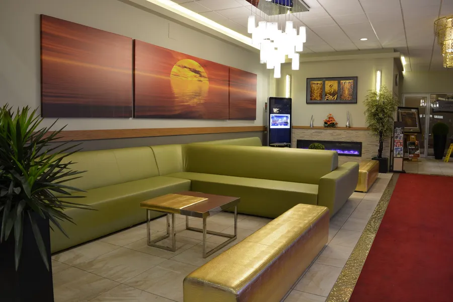 Bedfort Inn & Suites hotel detail image 6