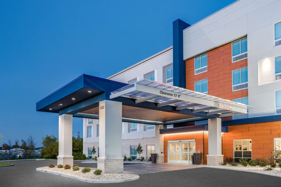 Hampton Inn by Hilton Bedford hotel detail image 2