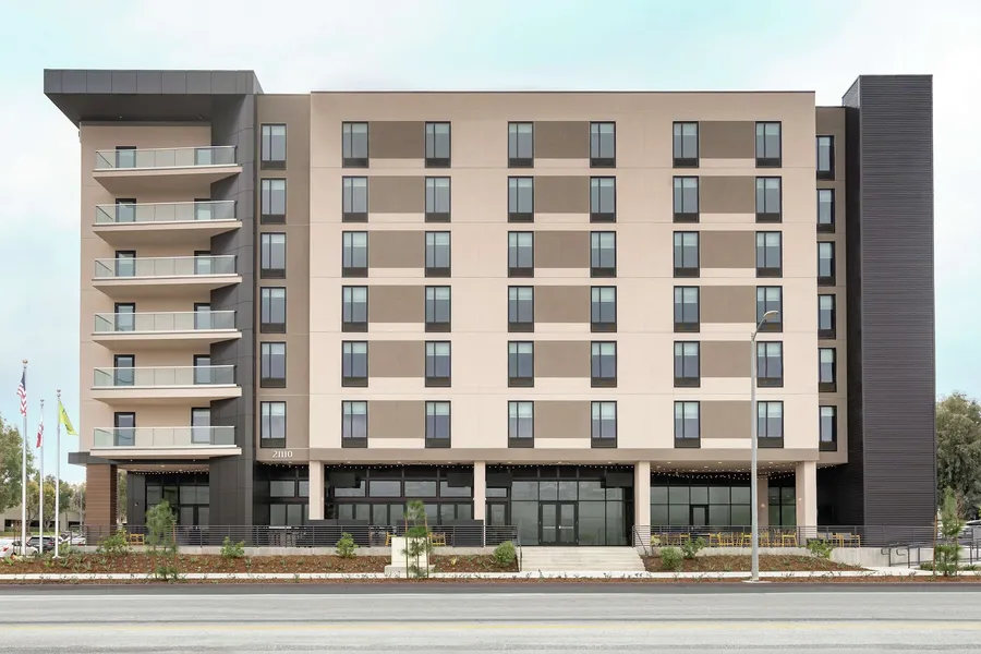 Home2 Suites By Hilton Woodland Hills hotel detail image 2