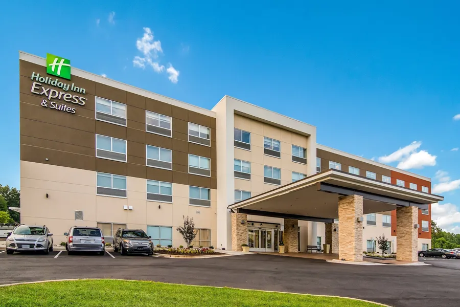 Holiday Inn Express and Suites Asheboro by IHG hotel detail image 2