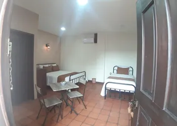 Hotel Boutique Casa de las Flores hotel thumbnail 3
