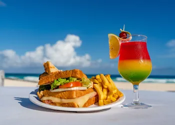 Oh Cancun On The Beach By Oasis hotel thumbnail 5
