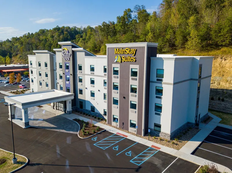MainStay Suites Winfield - Teays Valley hotel detail image 2