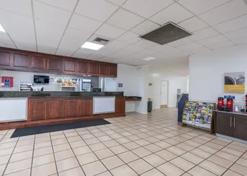 OYO Hotel Baton Rouge - Mead Rd Louisiana hotel thumbnail 8