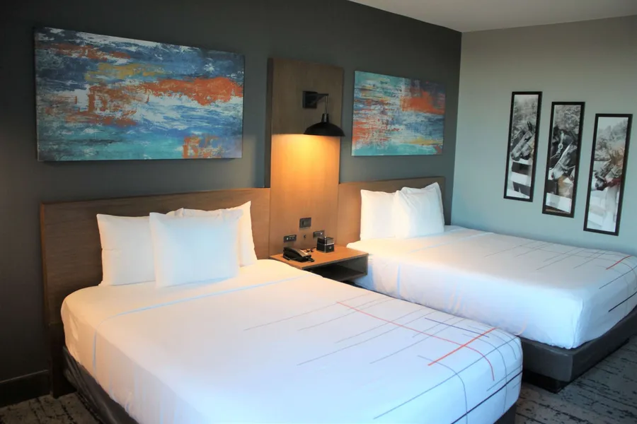 La Quinta Inn & Suites by Wyndham Bardstown hotel detail image 6