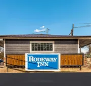 Rodeway Inn Berryville hotel detail image 7