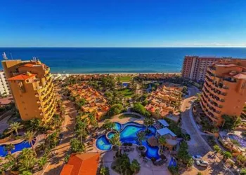 Bella Sirena Resort hotel thumbnail 3