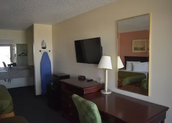Royal Inn hotel thumbnail 3