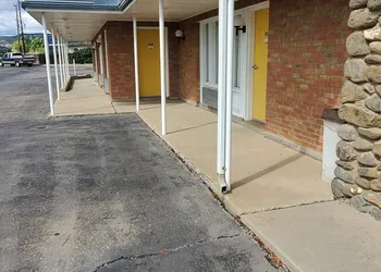 Robin Hood Motel hotel thumbnail 4