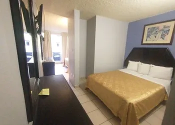 Hotel Suites Royal hotel thumbnail 5