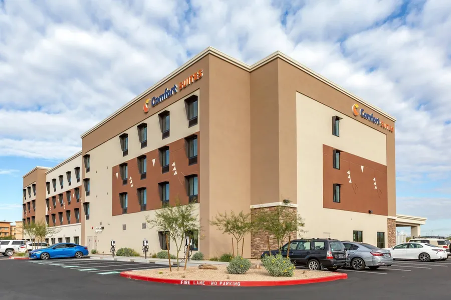 Comfort Suites Scottsdale Talking Stick Entertainment District hotel detail image 2