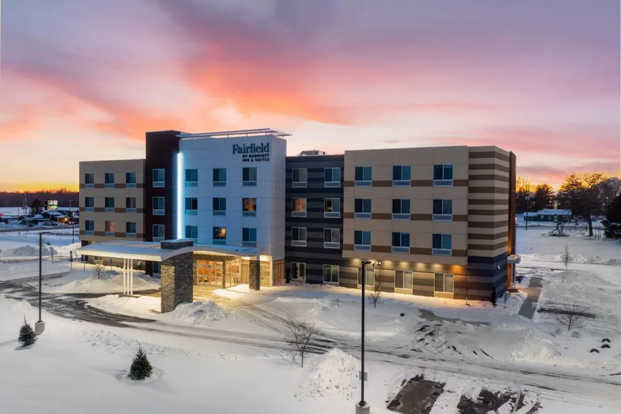 Fairfield Inn & Suites by Marriott Ashtabula hotel detail image 2