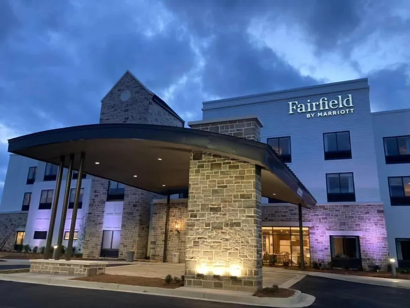 Fairfield Inn & Suites by Marriott Rome hotel detail image 2