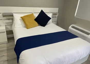 After 3 Inn hotel thumbnail 3